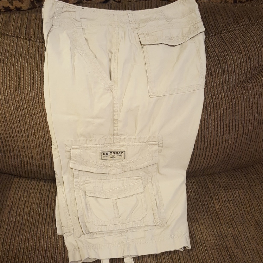 Union Bay cargo shorts